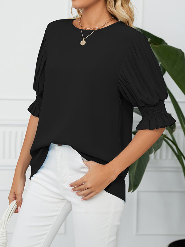 Beautifully Finished T-Shirt in a Timeless Design