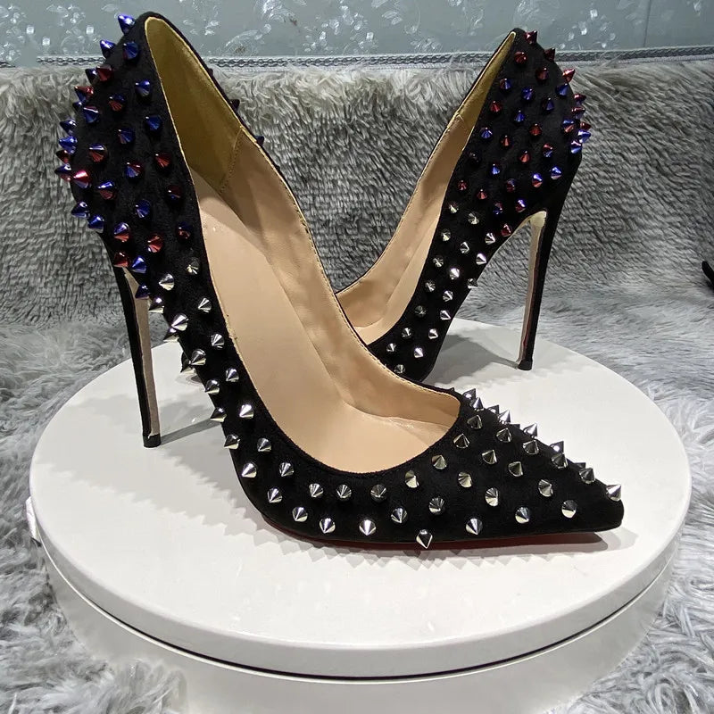 Classic Vintage Shoes with a Flattering Fit
