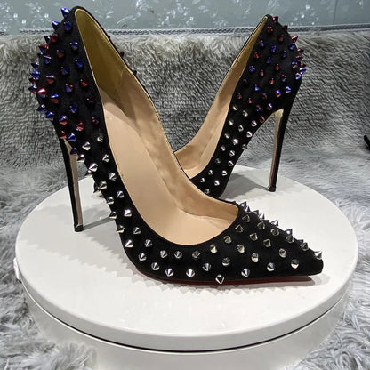 Classic Vintage Shoes with a Flattering Fit