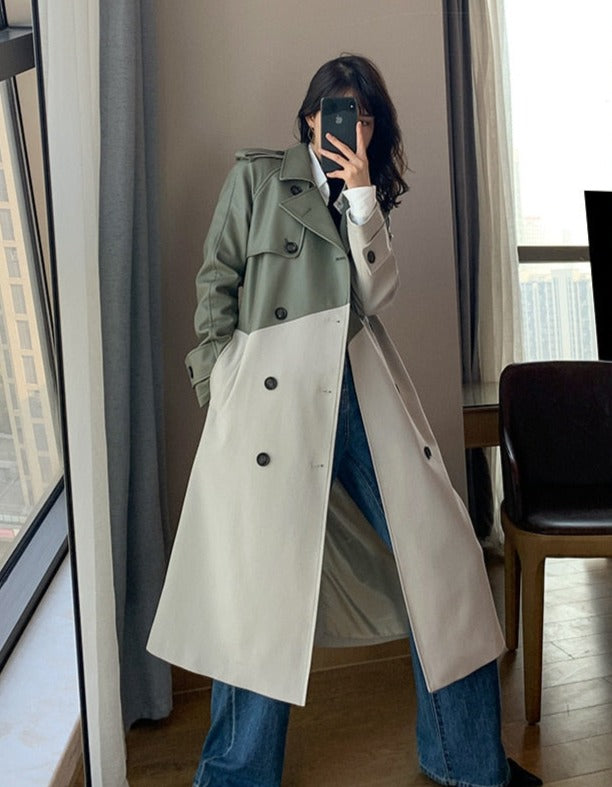 Effortlessly Elegant Coat with a Timeless Design