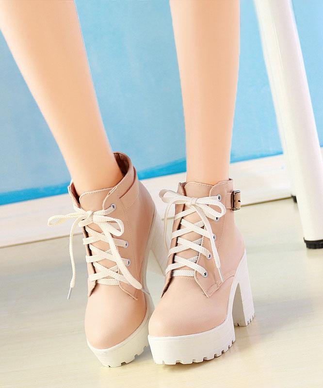 Gracefully Styled Boots for Any Occasion