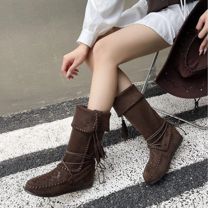 Polished Boots with an Effortless Classic Look