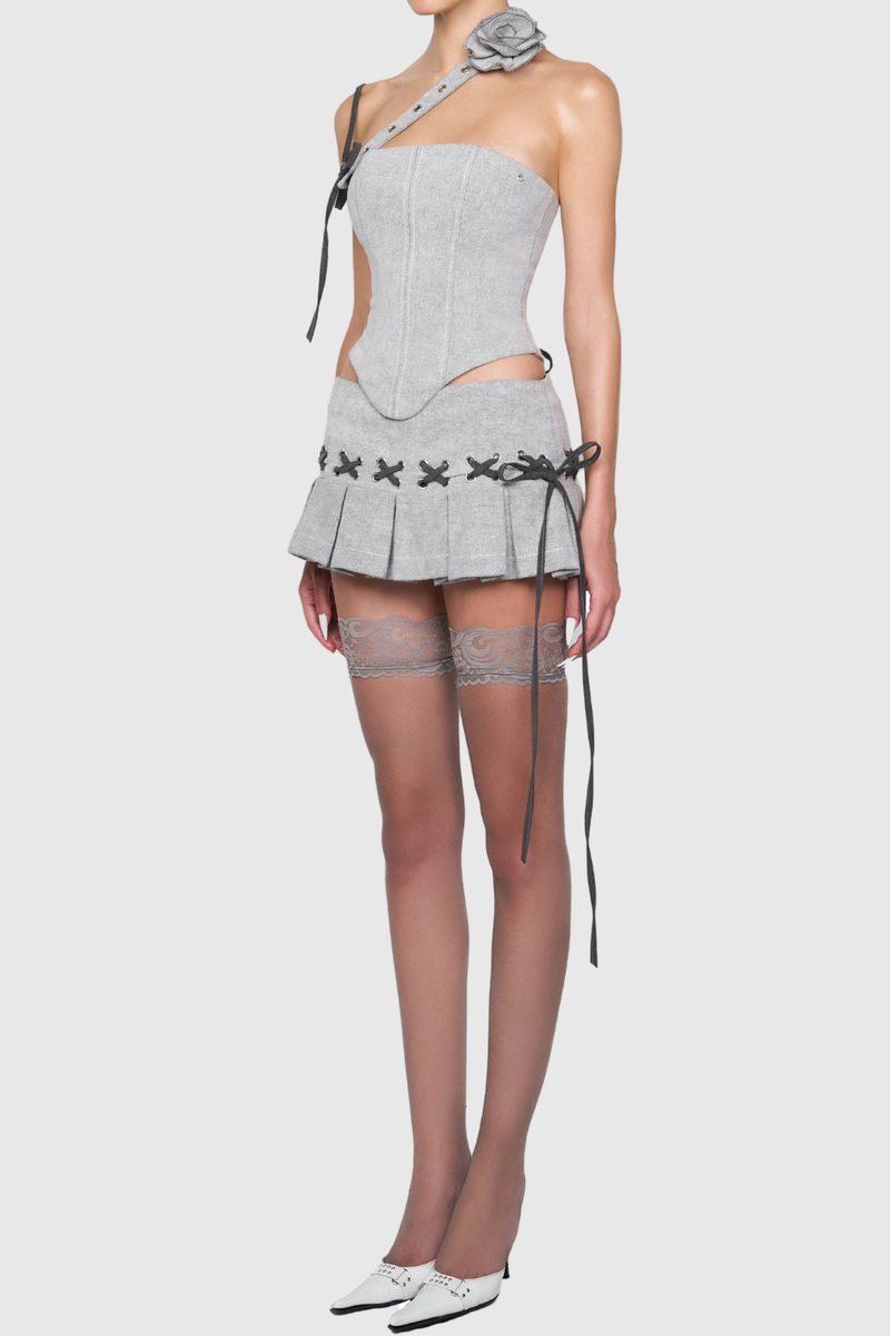 Beautifully Finished Garment in a Timeless Design