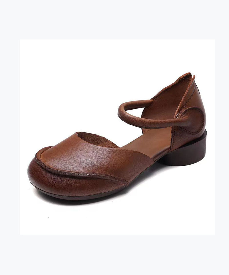 Beautifully Crafted Sandals in a Classic Style
