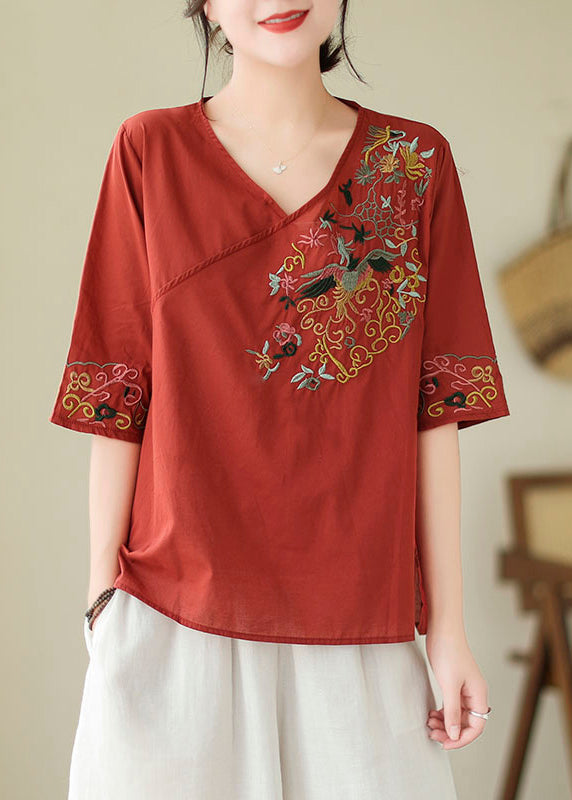 Polished Top with an Effortless Classic Look