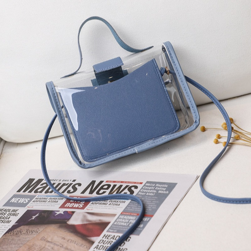 Sophisticated Bag with a Clean Classic Look