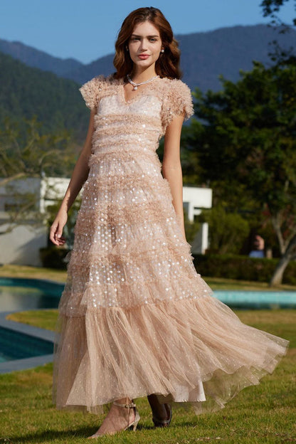 Sophisticated Dress with a Clean Classic Look