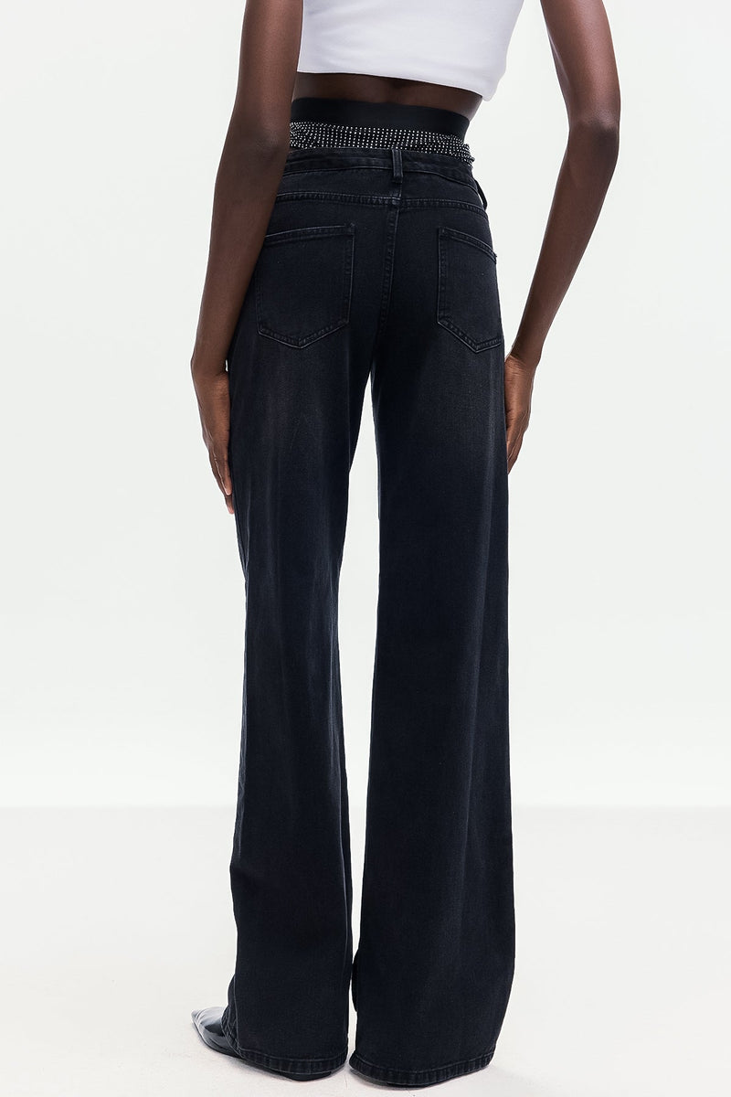 Gracefully Styled Garment for Any Occasion