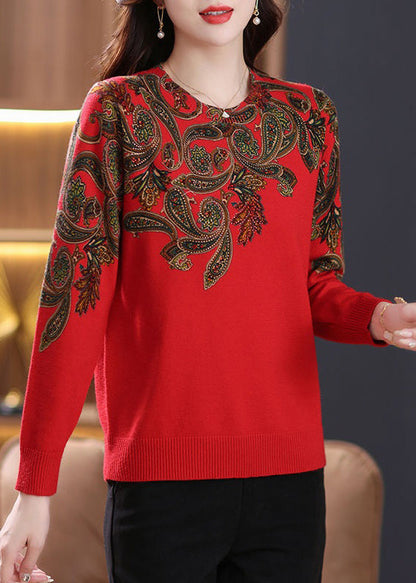Classic Vintage Sweater with a Flattering Fit
