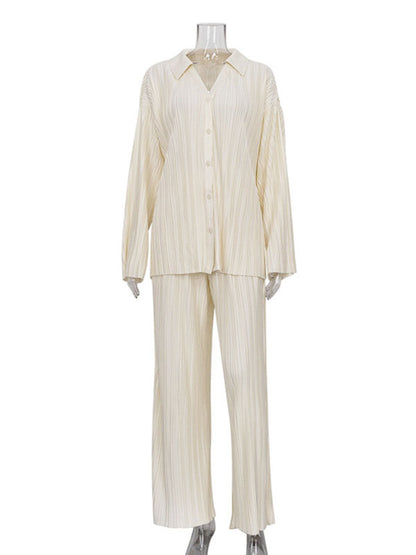 Classic Vintage & Enduringly Stylish Blouse
