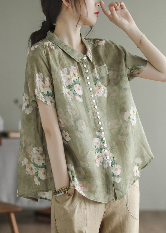 Well Tailored Shirt with a Graceful Silhouette