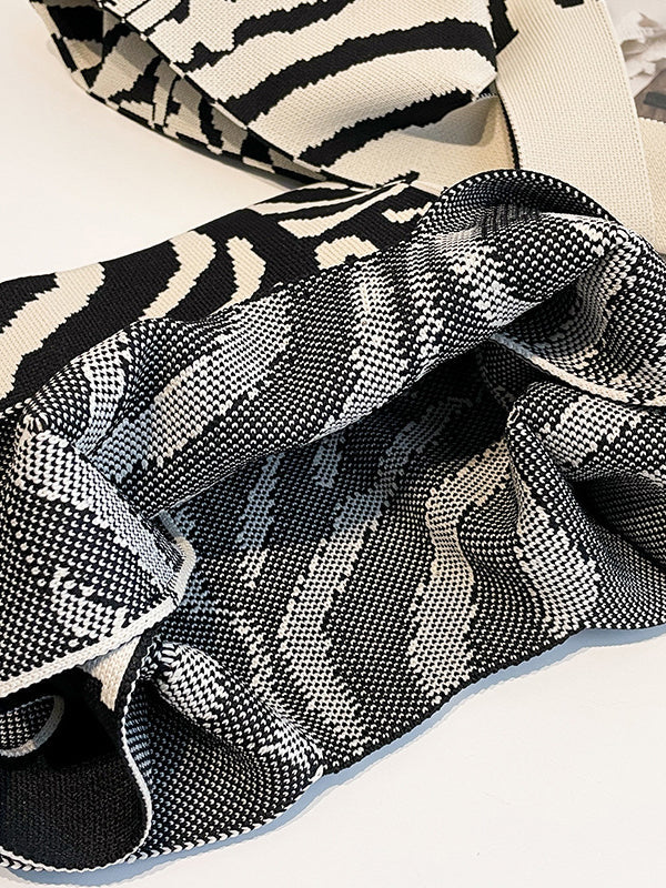 Elegantly Styled Bag for Everyday Wear