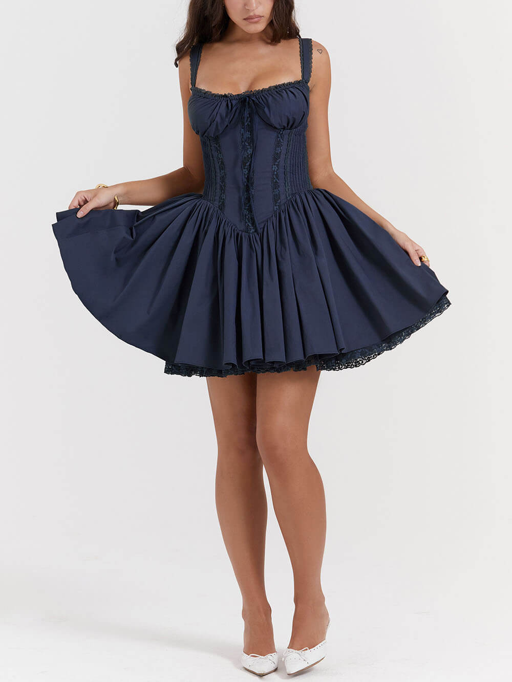 Polished Dress with an Effortless Classic Look