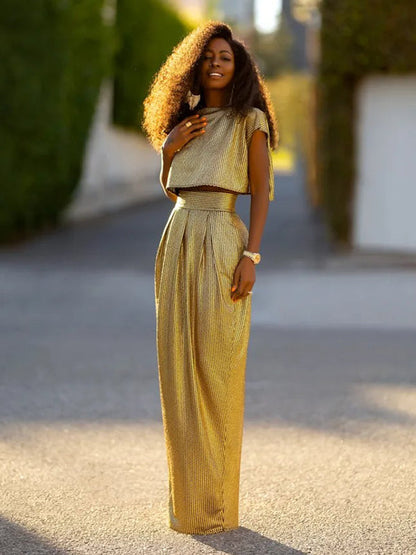 Effortlessly Elegant Top with a Timeless Design