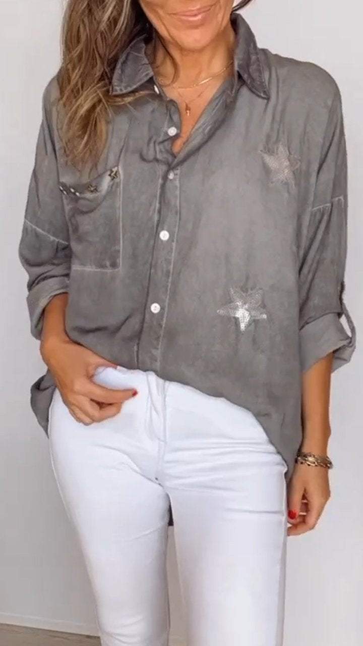 Classic Vintage Shirt with a Flattering Fit