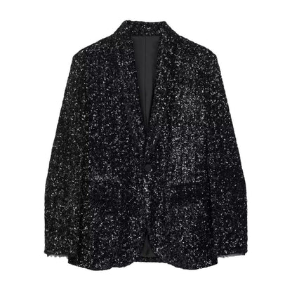 Beautifully Balanced Top with Timeless Character