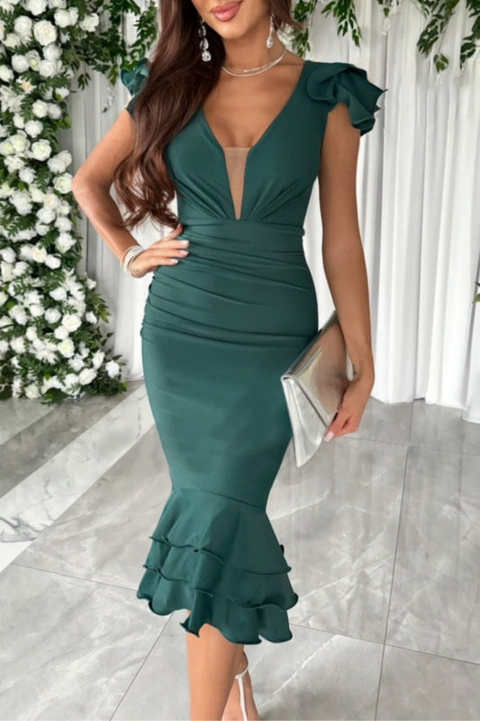 Sophisticated Dress with a Clean Classic Look