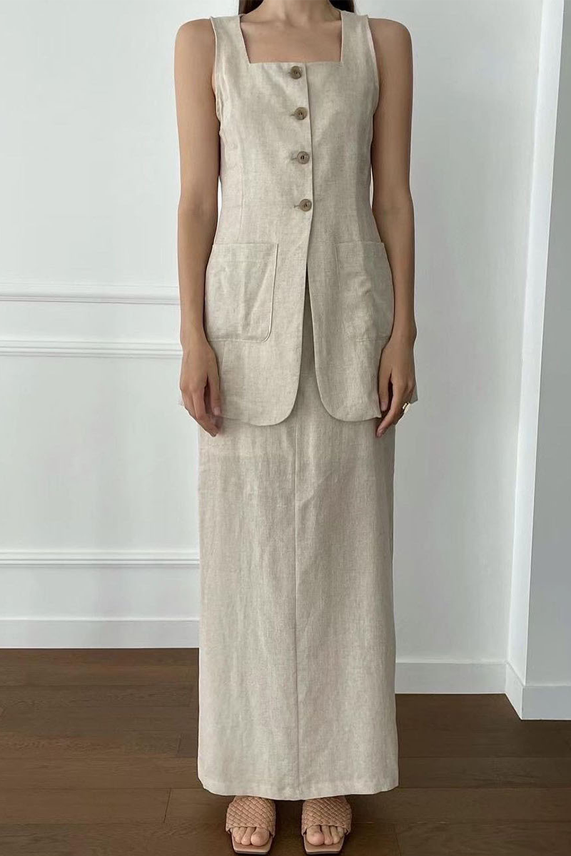Beautifully Finished Garment in a Timeless Design