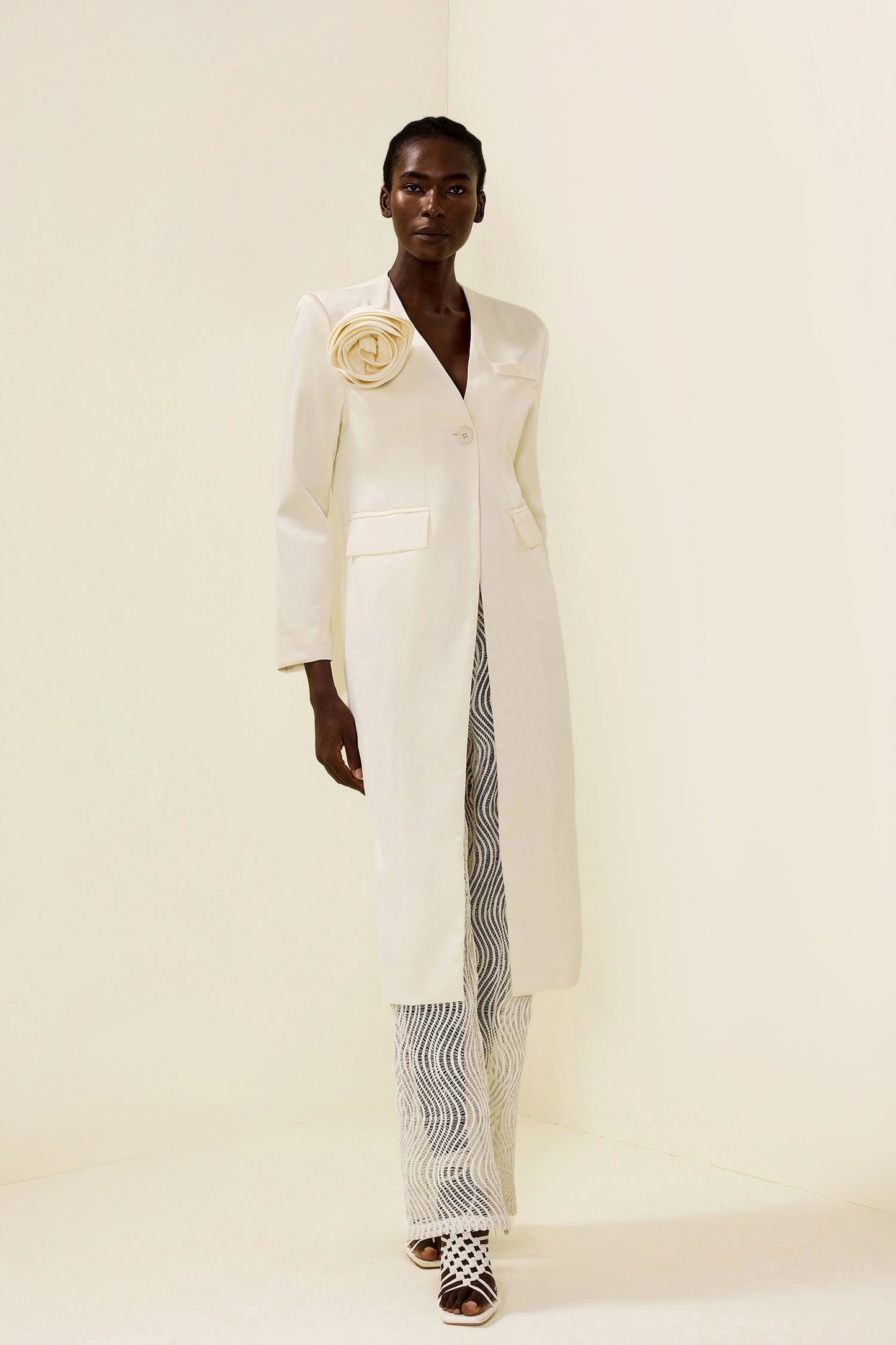 Elegantly Styled Coat for Everyday Wear