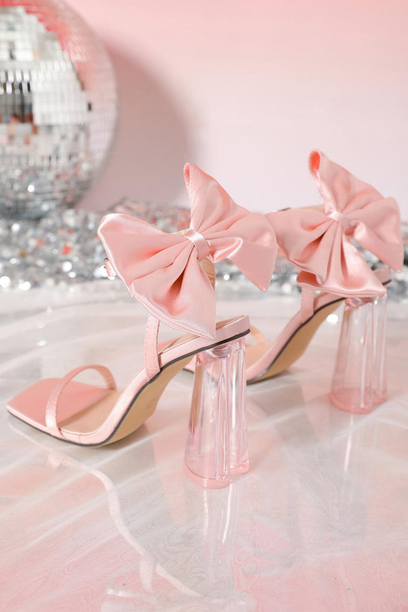Sophisticated Heels with a Clean Classic Look