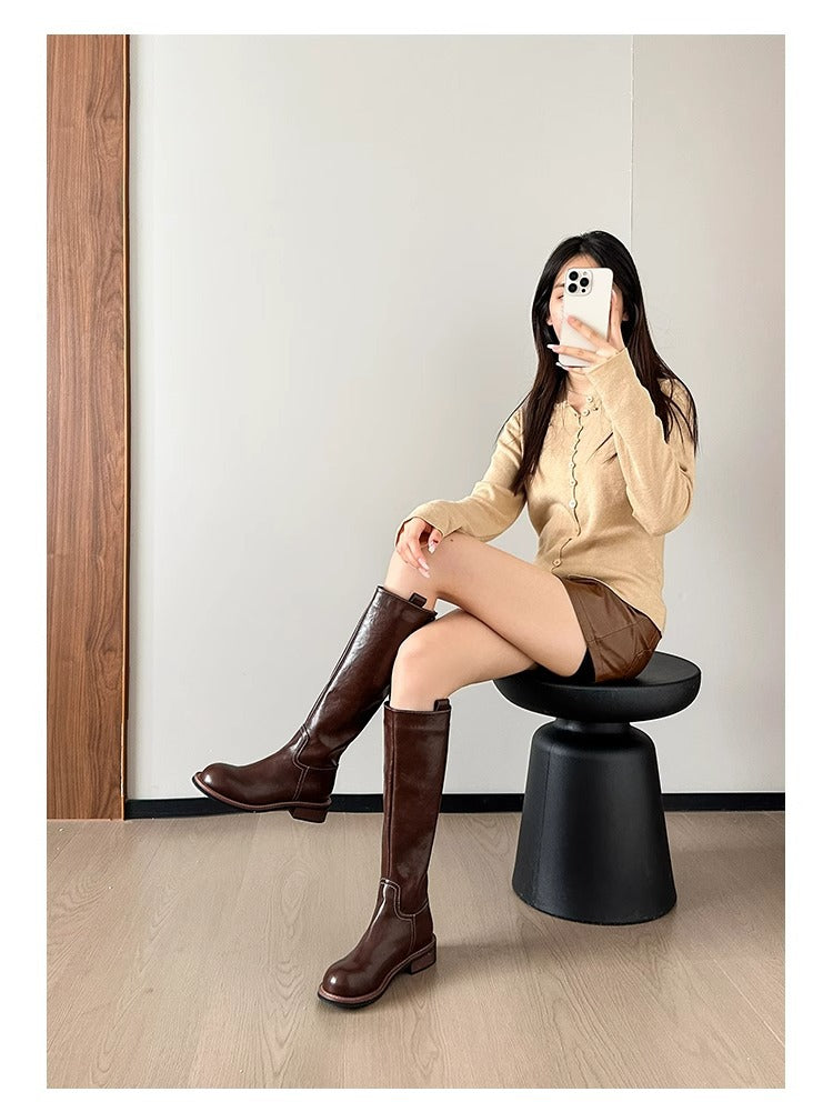 Elegantly Styled Boots for Everyday Wear