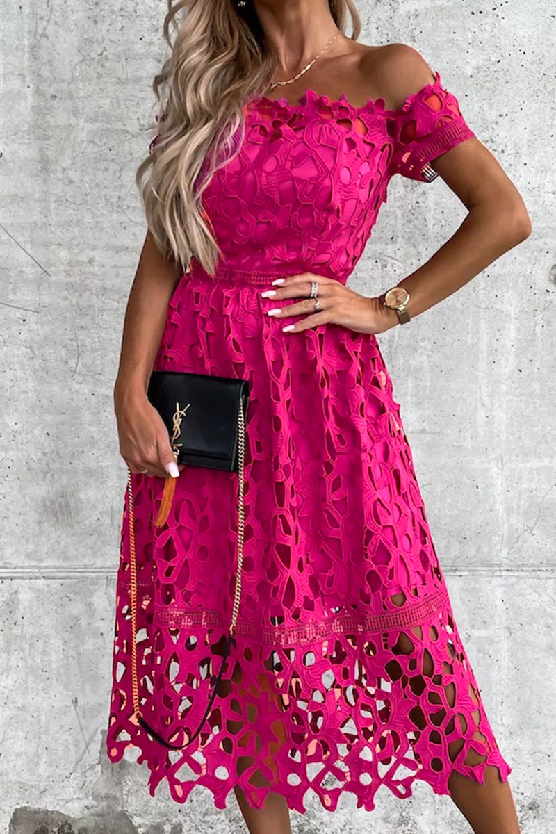Beautifully Finished Dress in a Timeless Design