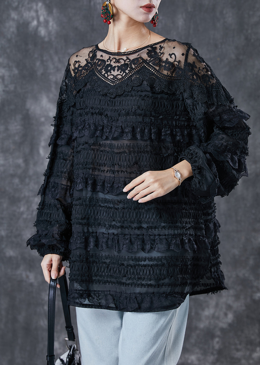 Beautifully Finished Top in a Timeless Design