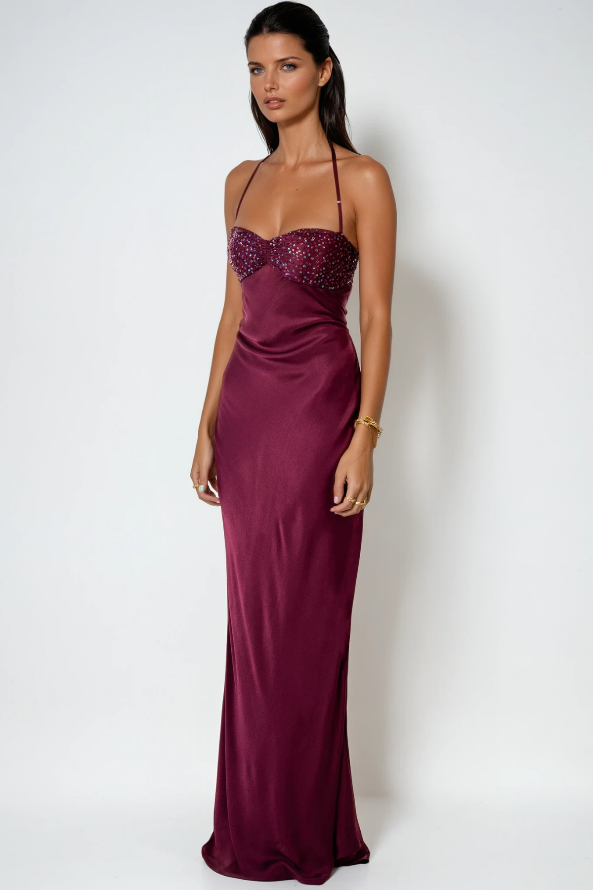 Gracefully Styled Dress for Any Occasion