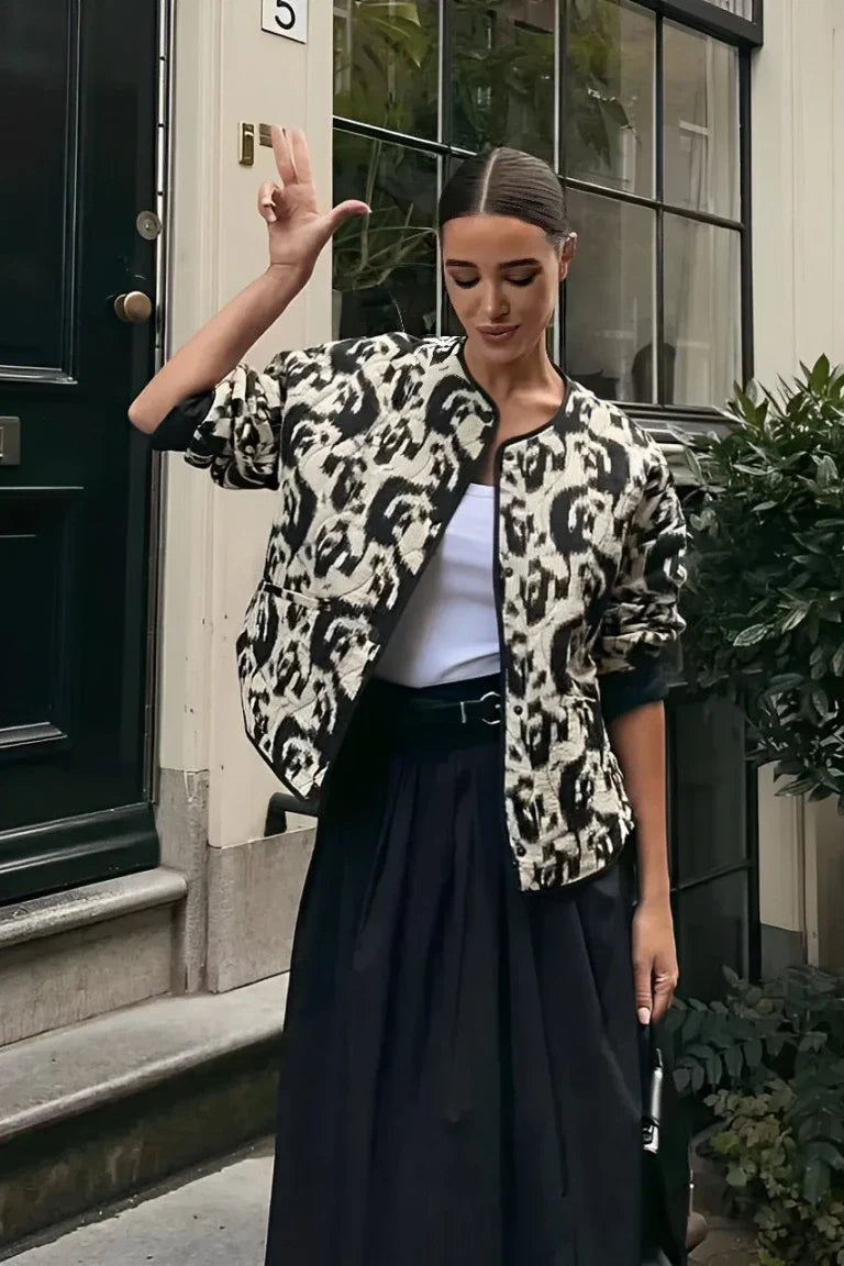 Beautifully Finished Garment in a Timeless Design