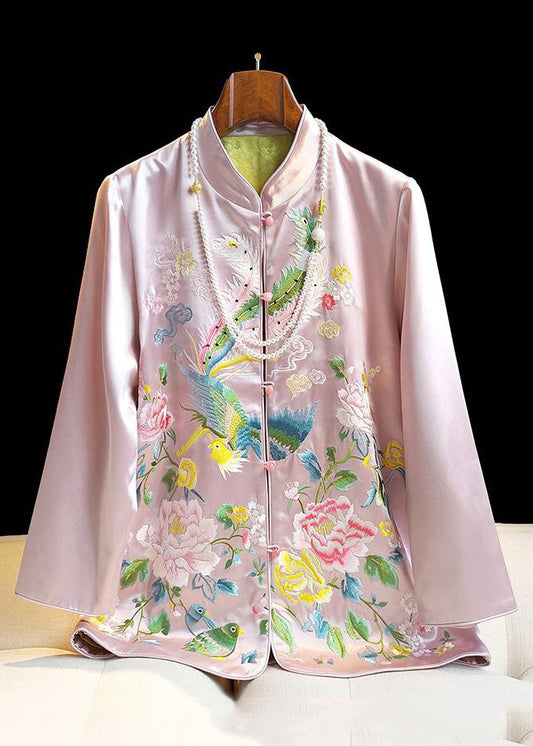 Beautifully Finished Coat in a Timeless Design