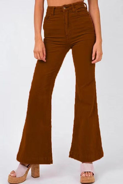 Sophisticated Garment with a Clean Classic Look