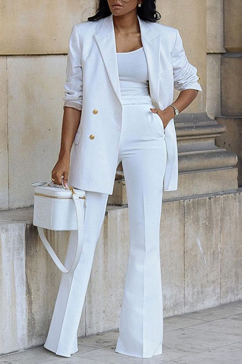 Sophisticated Garment with a Clean Classic Look