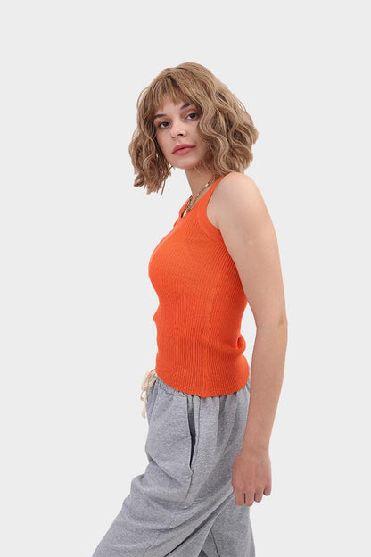 Beautifully Crafted Top in a Classic Style