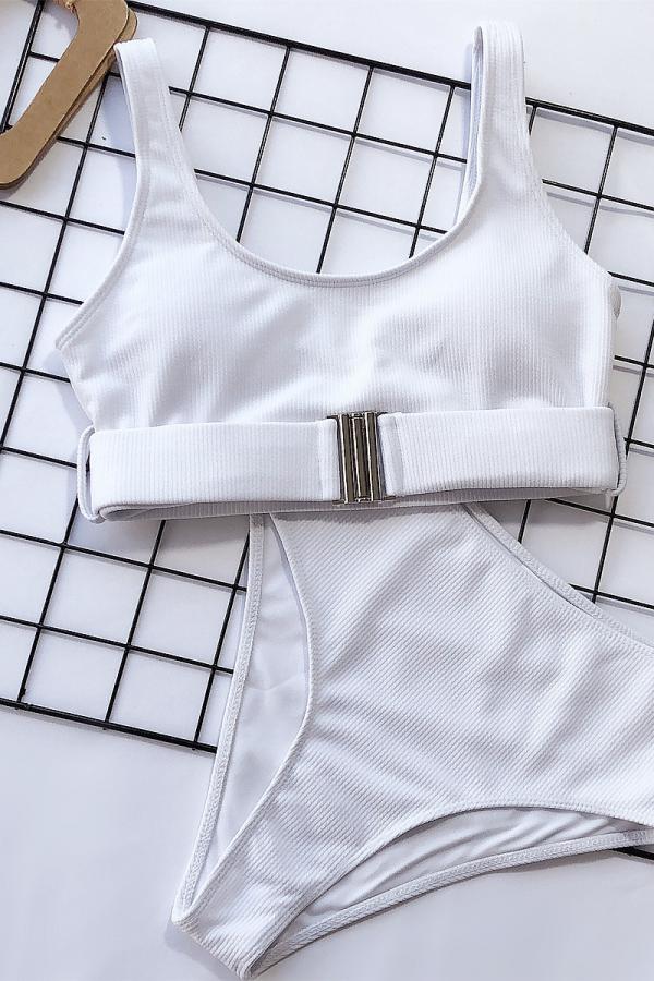Classic Vintage Bikini with a Flattering Fit