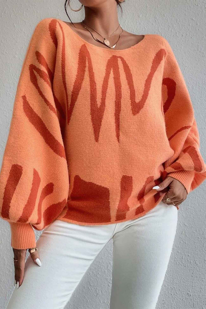 Well Tailored Sweater with a Graceful Silhouette