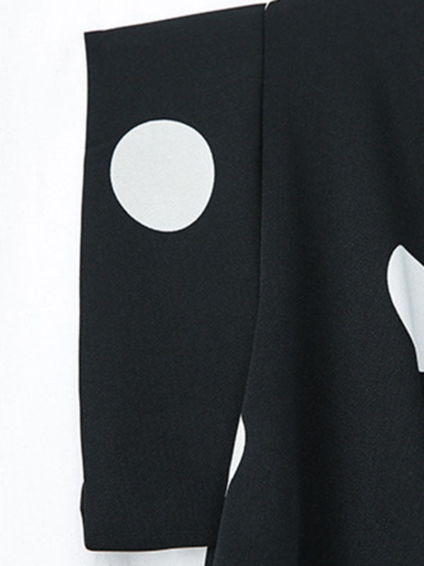 Beautifully Finished Blouse in a Timeless Design