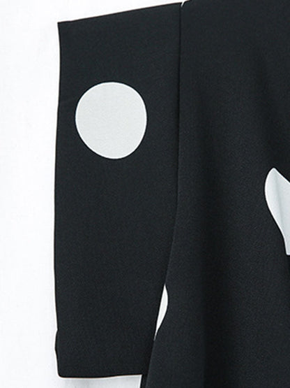 Beautifully Finished Blouse in a Timeless Design