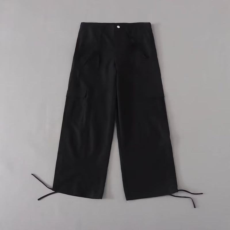 Beautifully Finished Pants in a Timeless Design