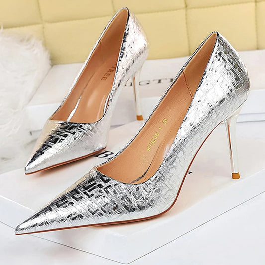 Well Tailored Heels with a Graceful Silhouette