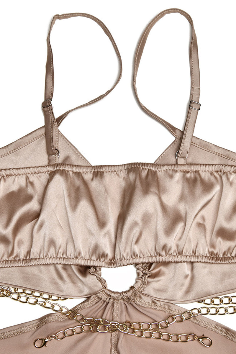 Beautifully Crafted Garment in a Classic Style