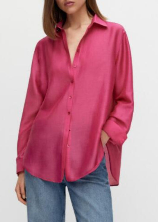 Well Tailored Shirt with a Graceful Silhouette