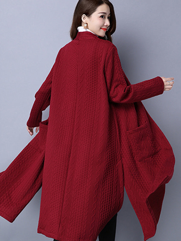 Well Tailored Cardigan with a Graceful Silhouette