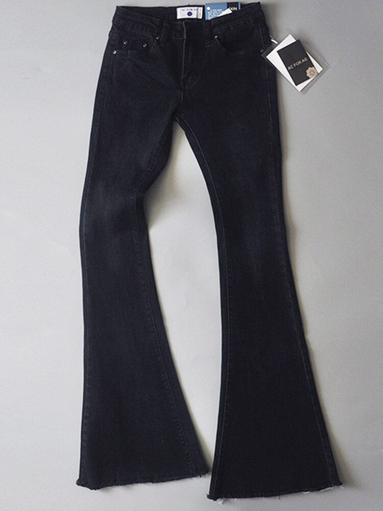 Gracefully Styled Pants for Any Occasion