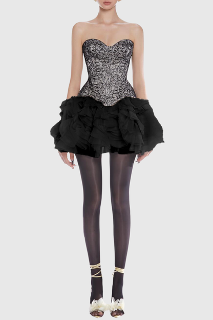 Gracefully Styled Garment for Any Occasion