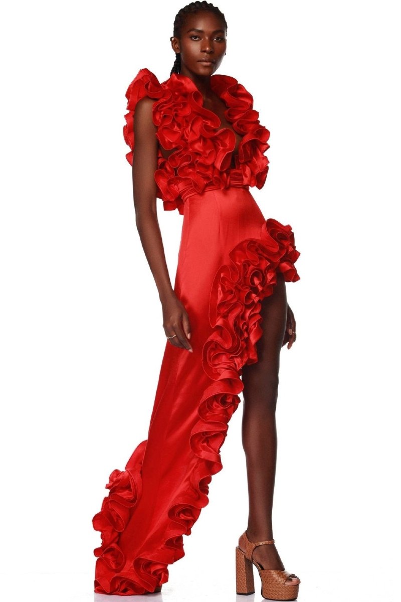 Beautifully Finished Garment in a Timeless Design