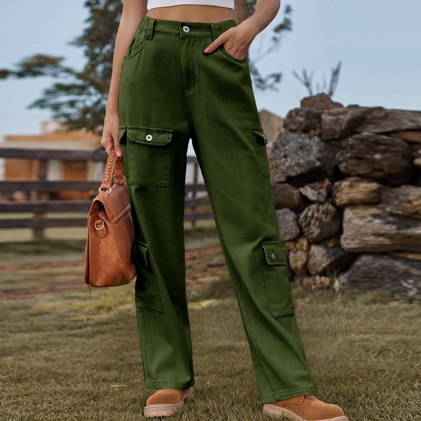Elegantly Styled Pants for Everyday Wear