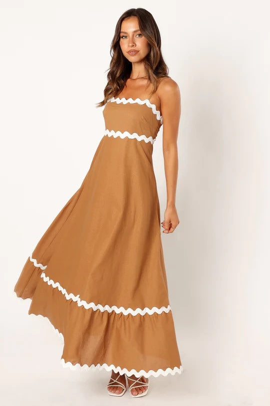 Classic Vintage & Enduringly Stylish Dress