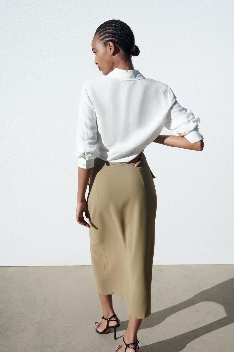 A Vintage Style Shirt with Delicate Timeless Details