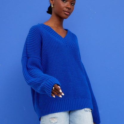 Classic Vintage Sweater with a Flattering Fit