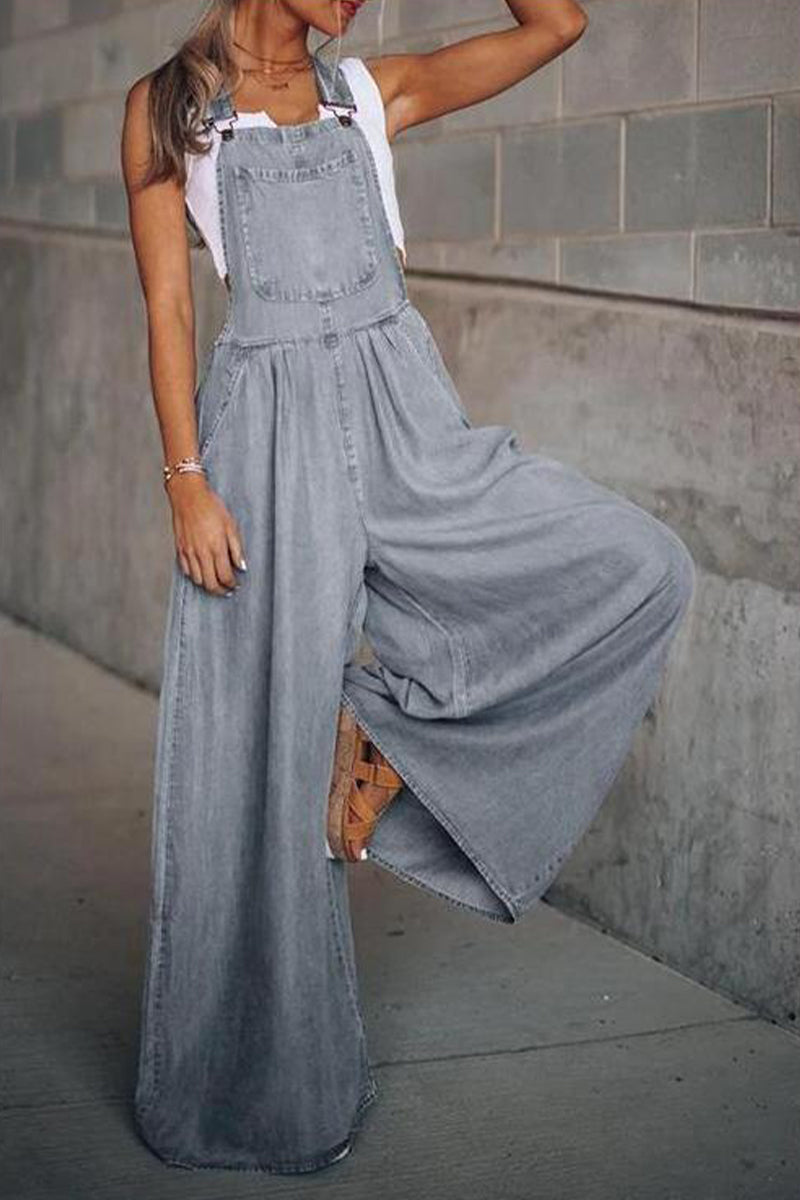 Well Tailored Garment with a Graceful Silhouette
